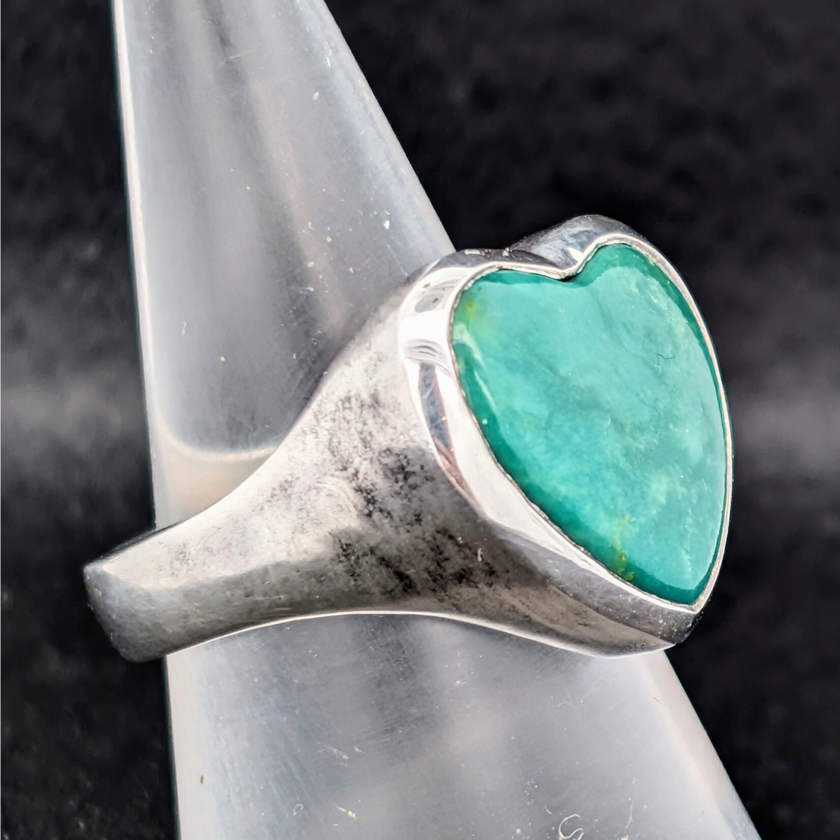Carrie Nunes Jewelry Large Heart Ring - Turquoise