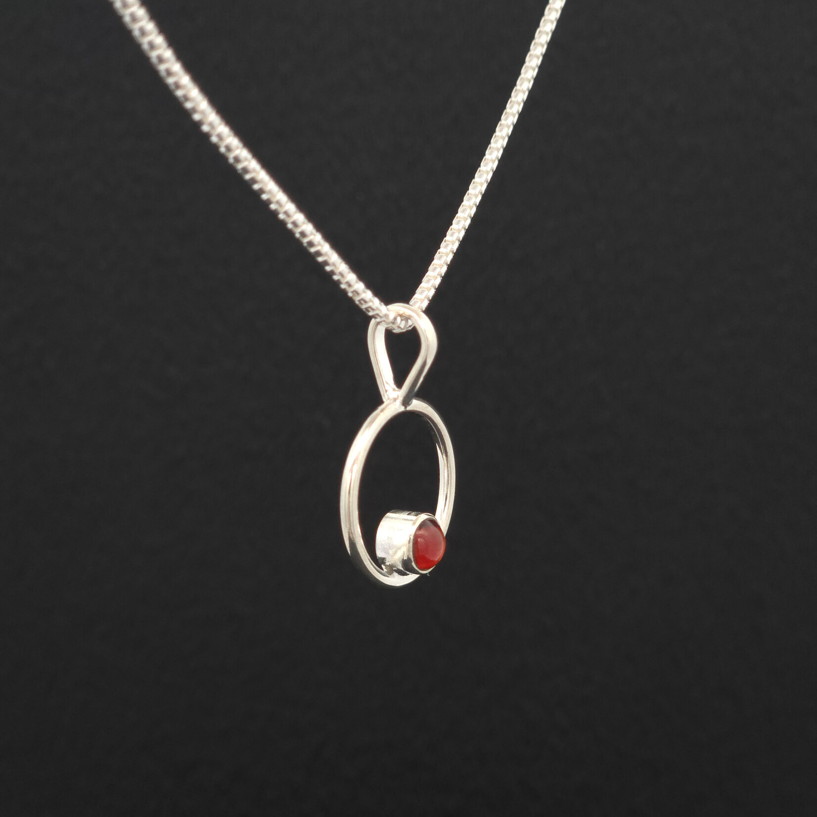 Modern Heirloom® Micro Circle Pendant 14mm on 18” 1.1