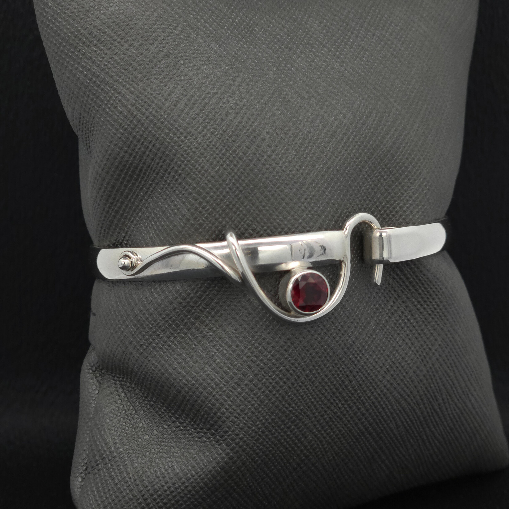 Modern Heirloom® AC Hook Bracelet, Garnet 6mm, Sz  6.5”, Silver