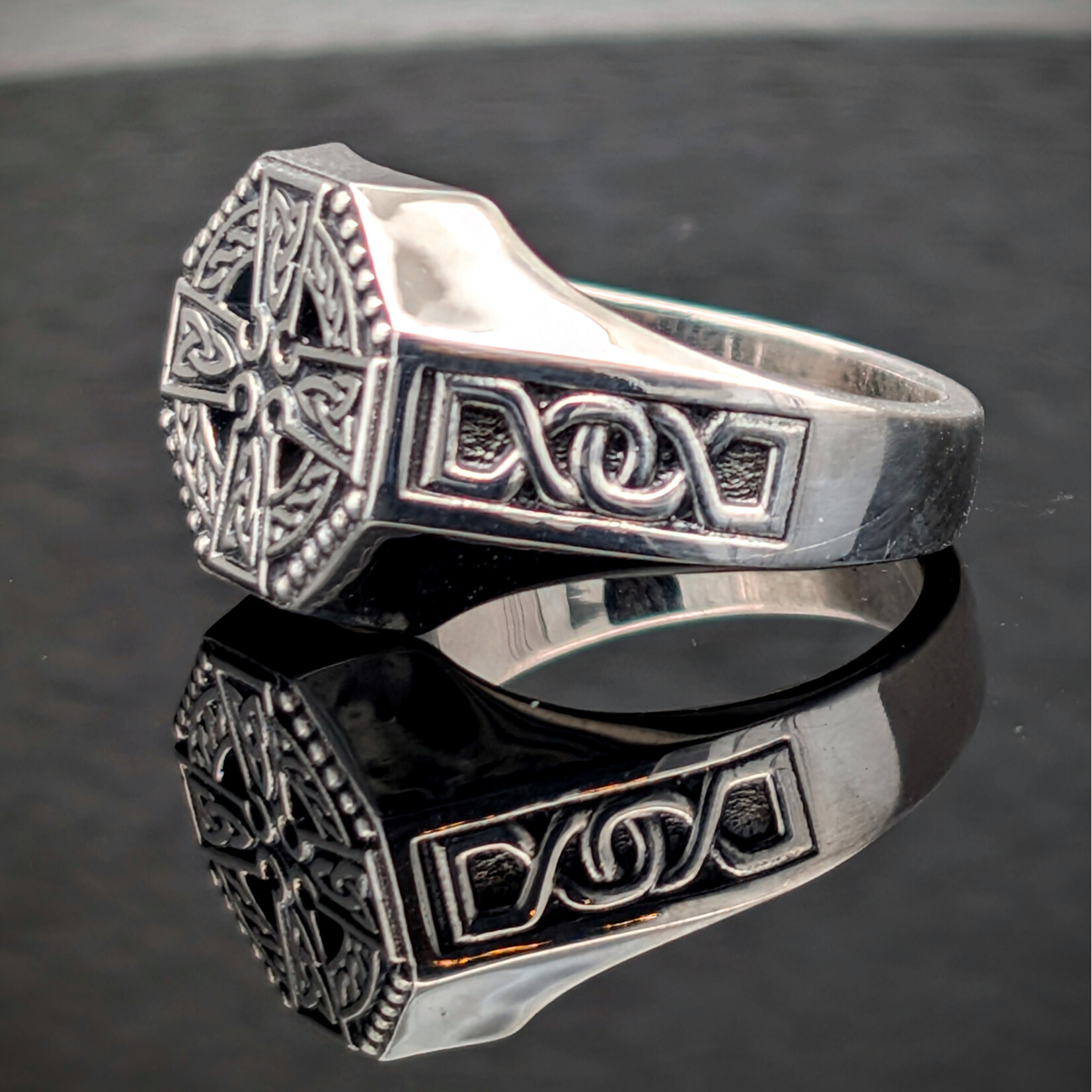 Modern Heirloom® Celtic Cross Signet, Sterling Sz 9.5