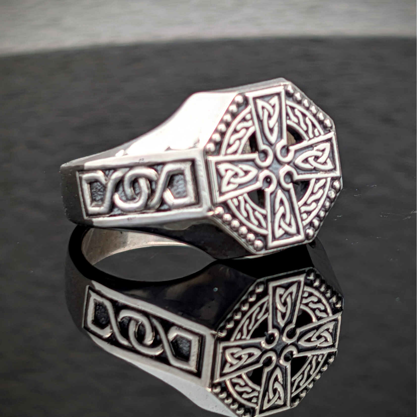 Modern Heirloom® Celtic Cross Signet, Sterling Sz 9.5