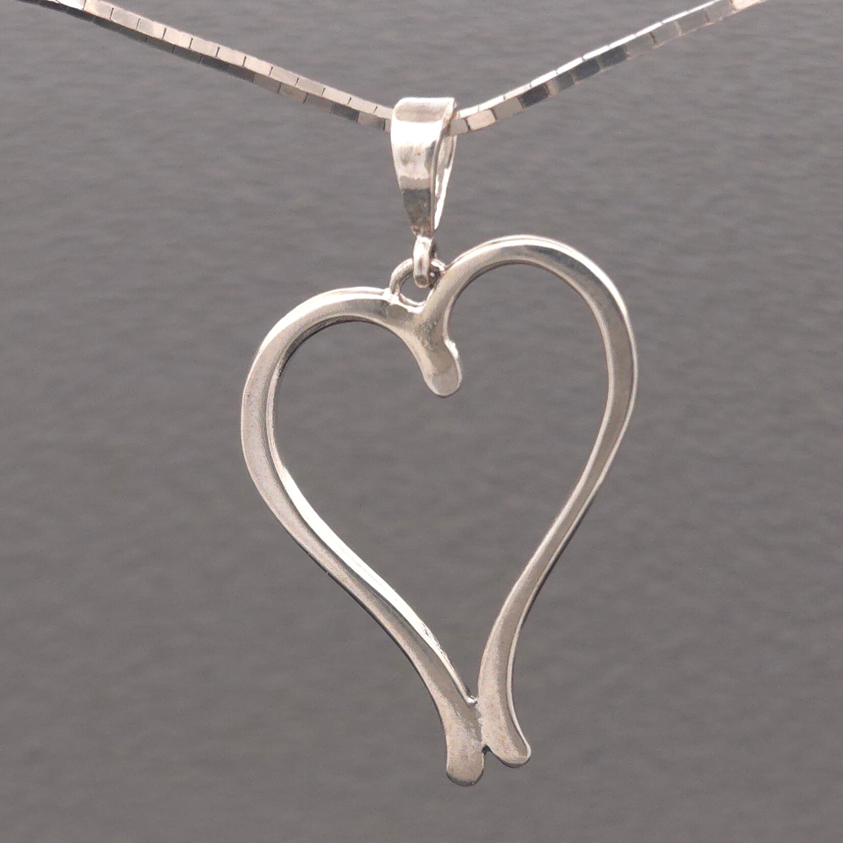 Simple Heart Forged Necklace on Mirror Box Chain 18”