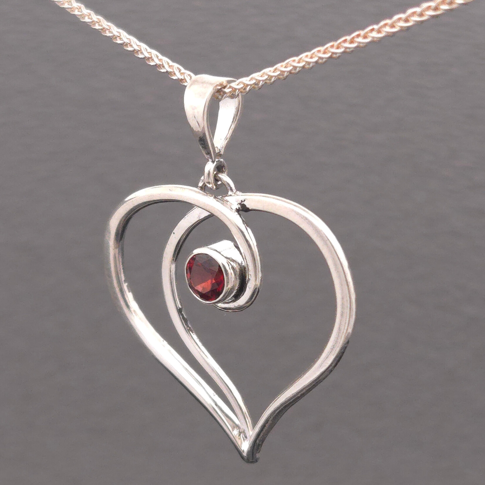 Modern Heirloom® Heart Forged Necklace with 5mm Garnet on a 22" Spiga chain