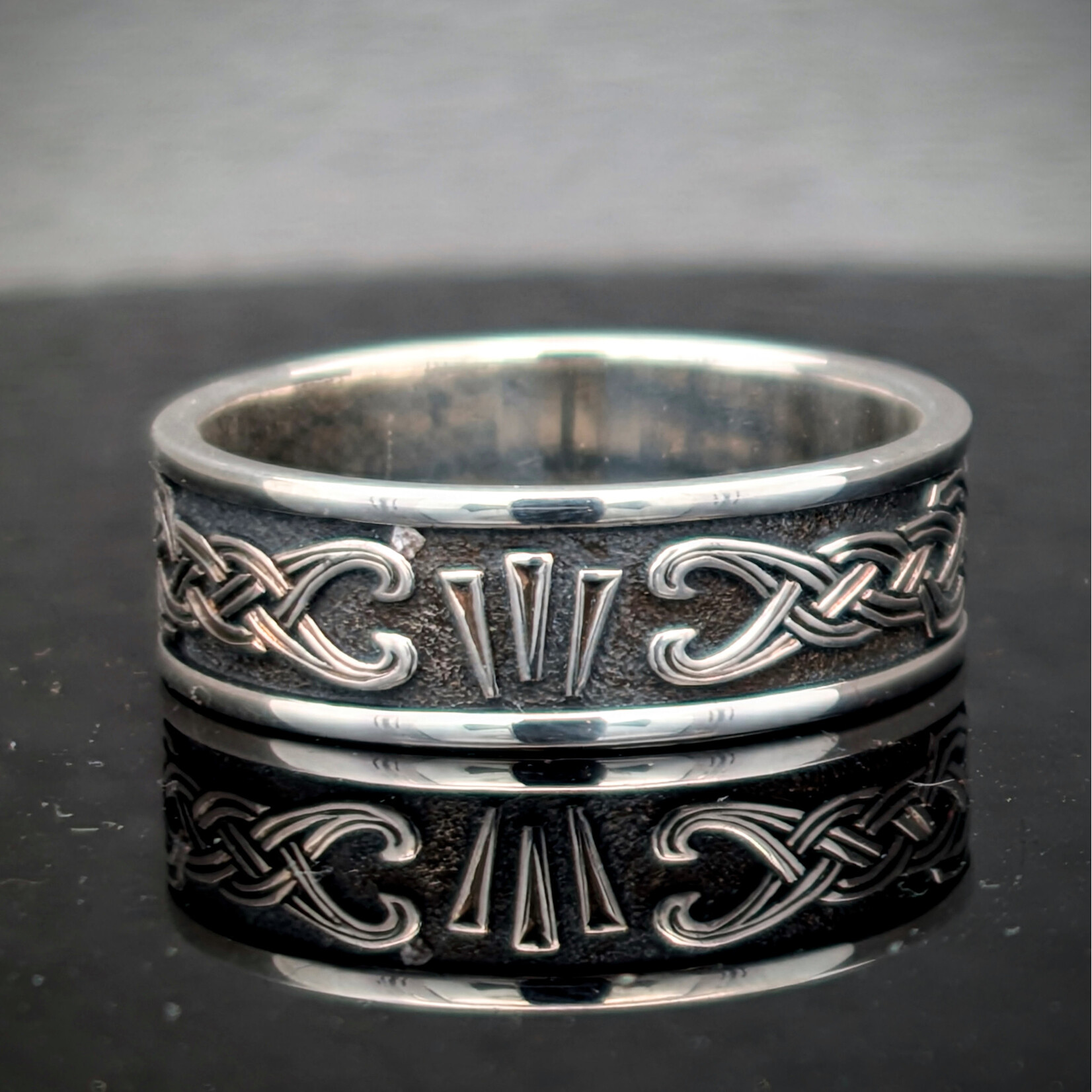 Modern Heirloom® Trinity Celtic Band, Sterling Silver, 8mm, Sz12.5