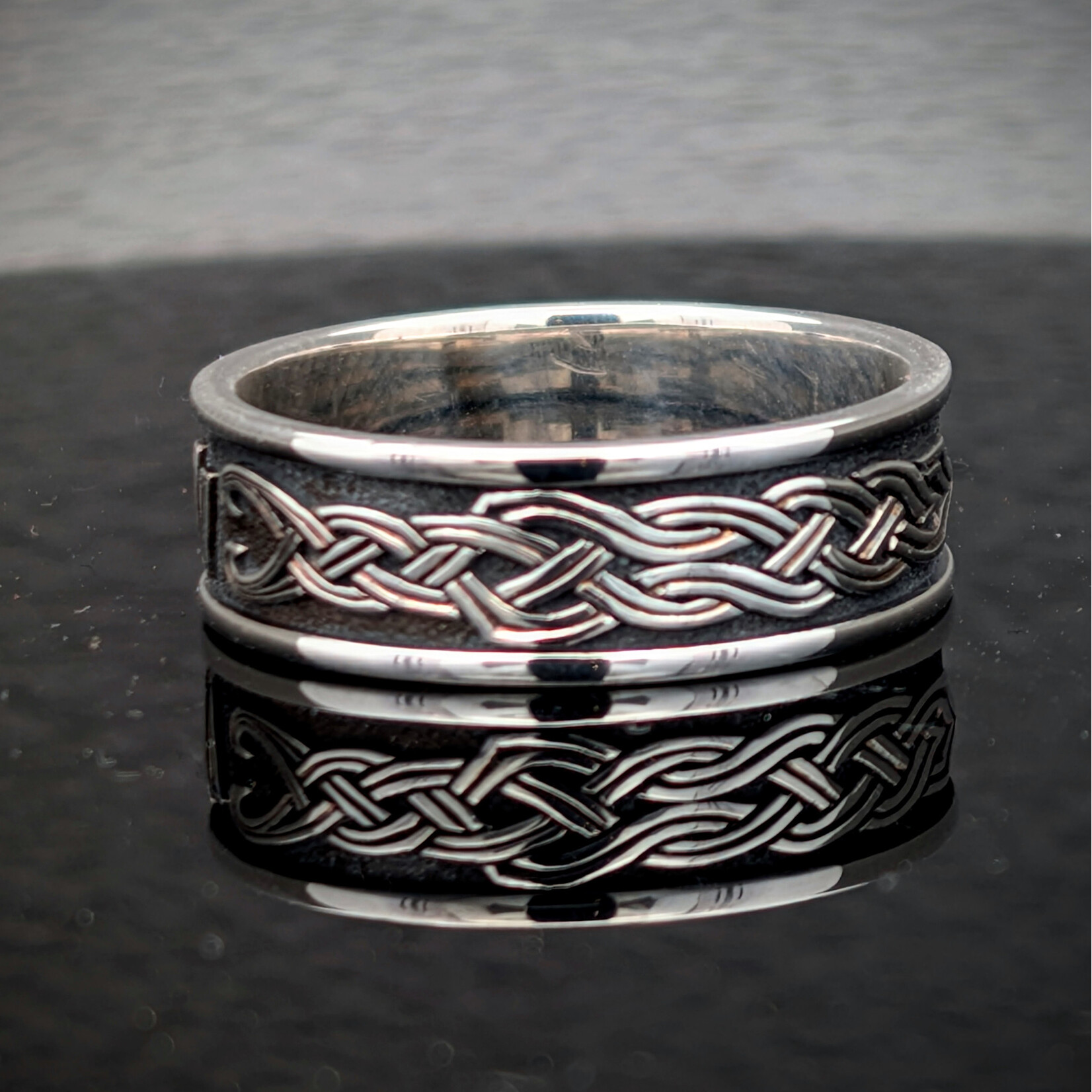 Modern Heirloom® Trinity Celtic Band, Sterling Silver, 8mm, Sz12.5