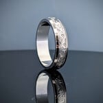 Modern Heirloom® 14KW Beveled Scroll Channel Band, 6mm, sz 11.5