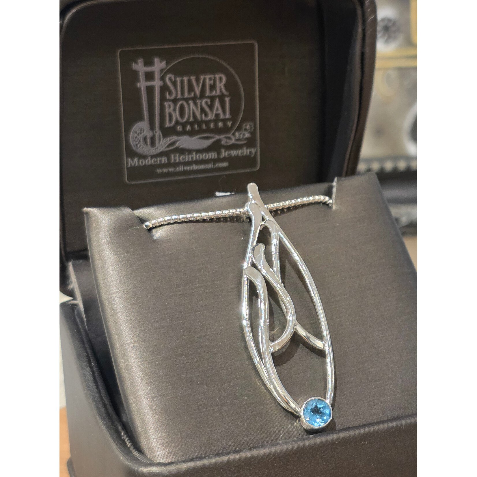 Modern Heirloom® Sterling Seagrass Pendant w/ 6mm Blue Topaz, 20"