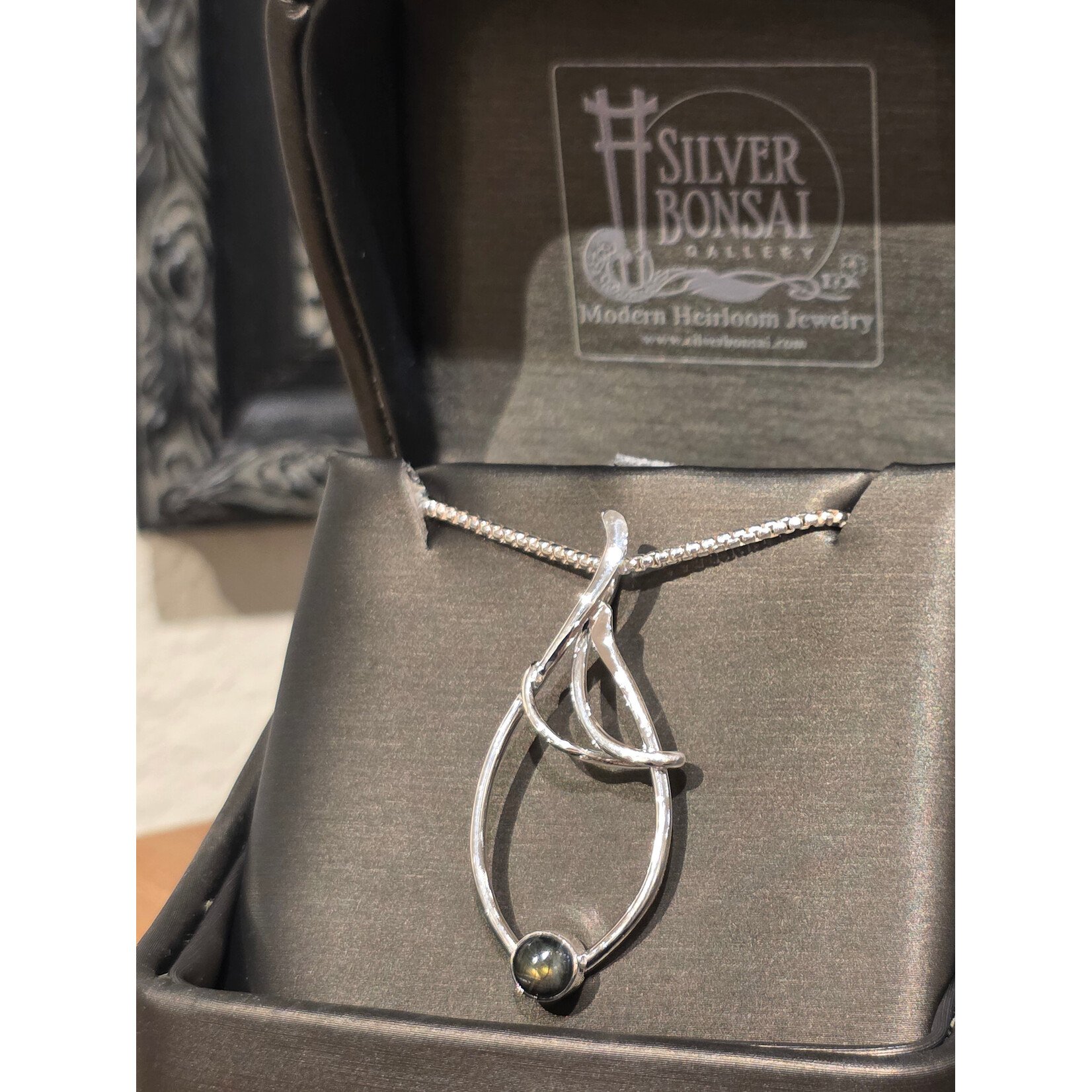 Modern Heirloom® Sterling Seagrass Pendant w/ 6mm Spectrolite,  20"