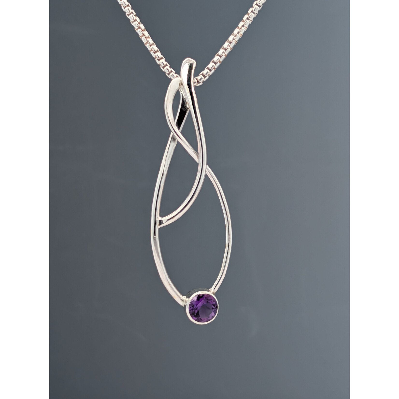 Modern Heirloom® Sterling Seagrass Pendant w/ 6mm Amethyst, 16"