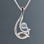 Modern Heirloom® Sterling Seagrass Pendant w/ 5mm Chalcedony, 18"