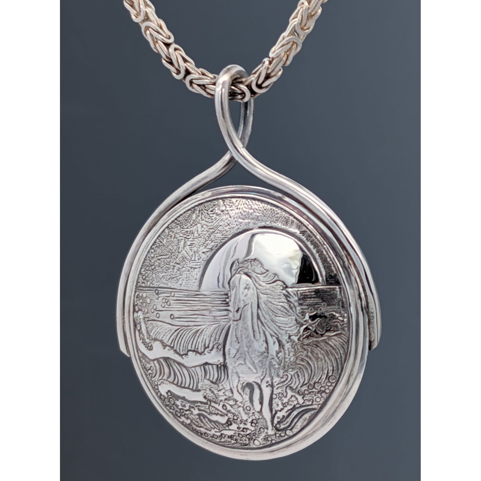 Modern Heirloom® Engraved Sterling Silver Sunset Horse Medallion, 18" Byzantine Chain