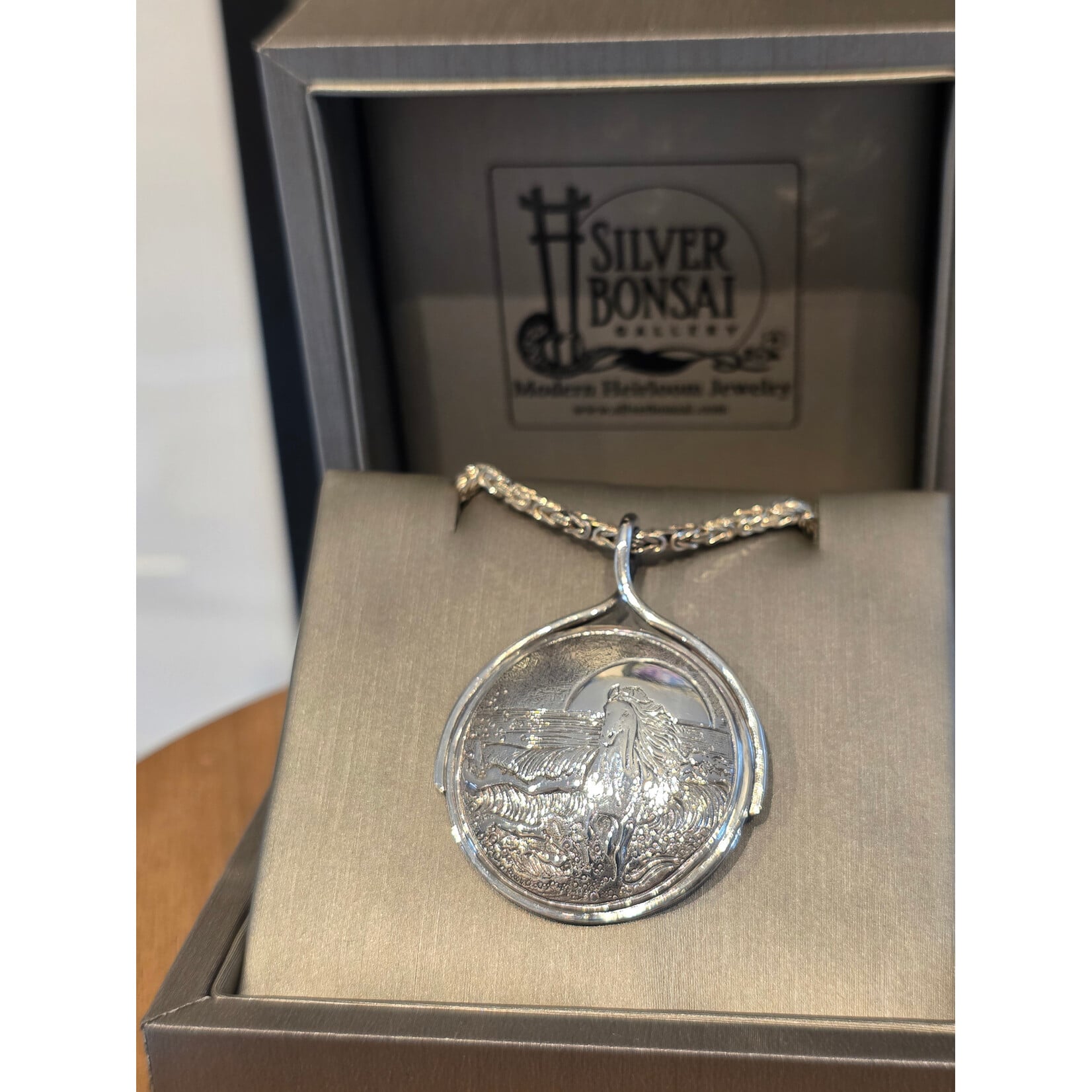 Modern Heirloom® Engraved Sterling Silver Sunset Horse Medallion, 18" Byzantine Chain