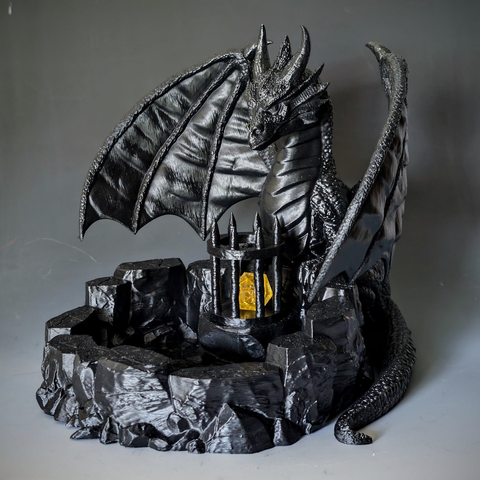 Dragon Arena Dice Tray