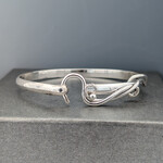 Modern Heirloom® Artist Choice Hook Bracelet 5mm, Elegant Wire Accent
