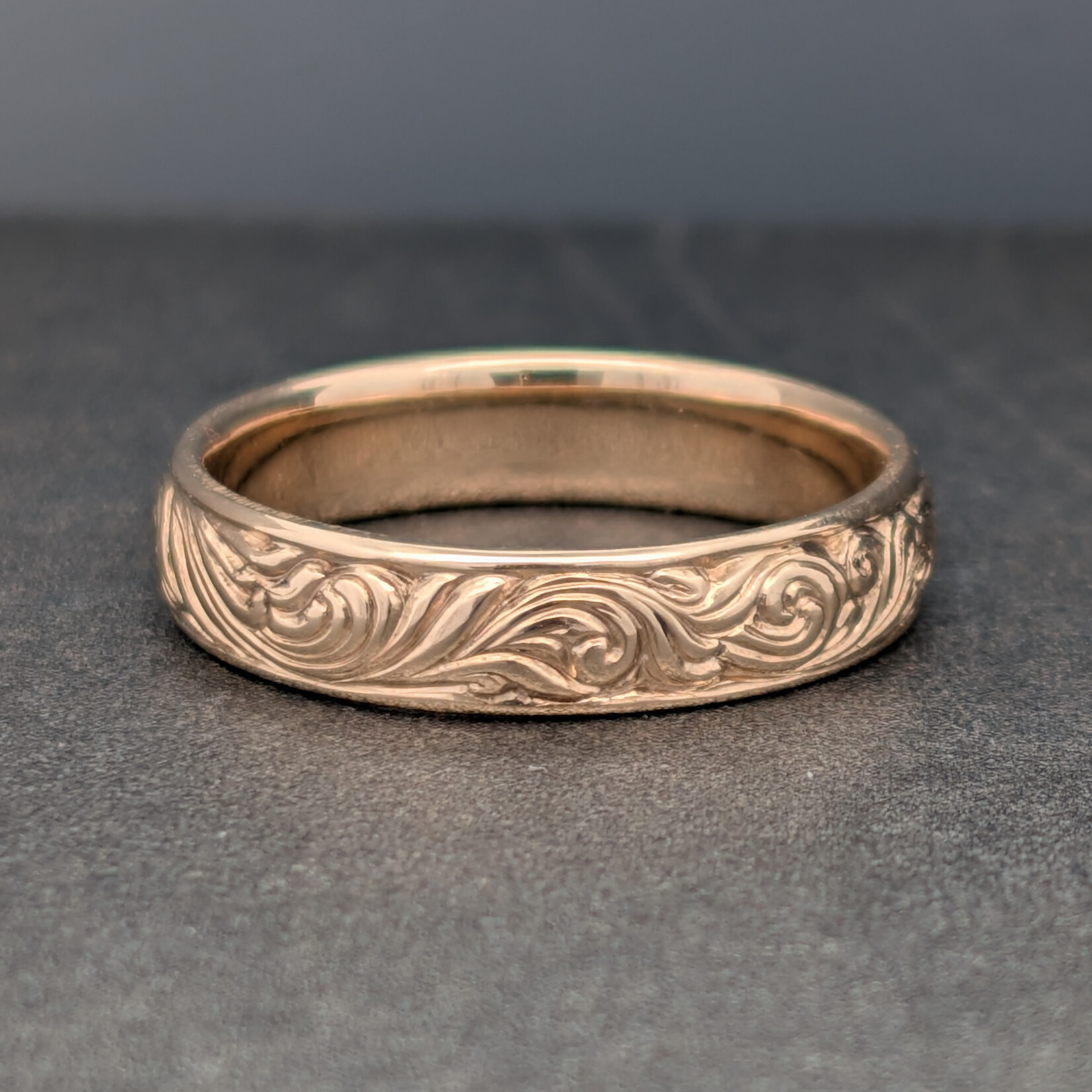 Modern Heirloom® 14KY Western Scroll Band, Com-Fit, 5mm, sz9