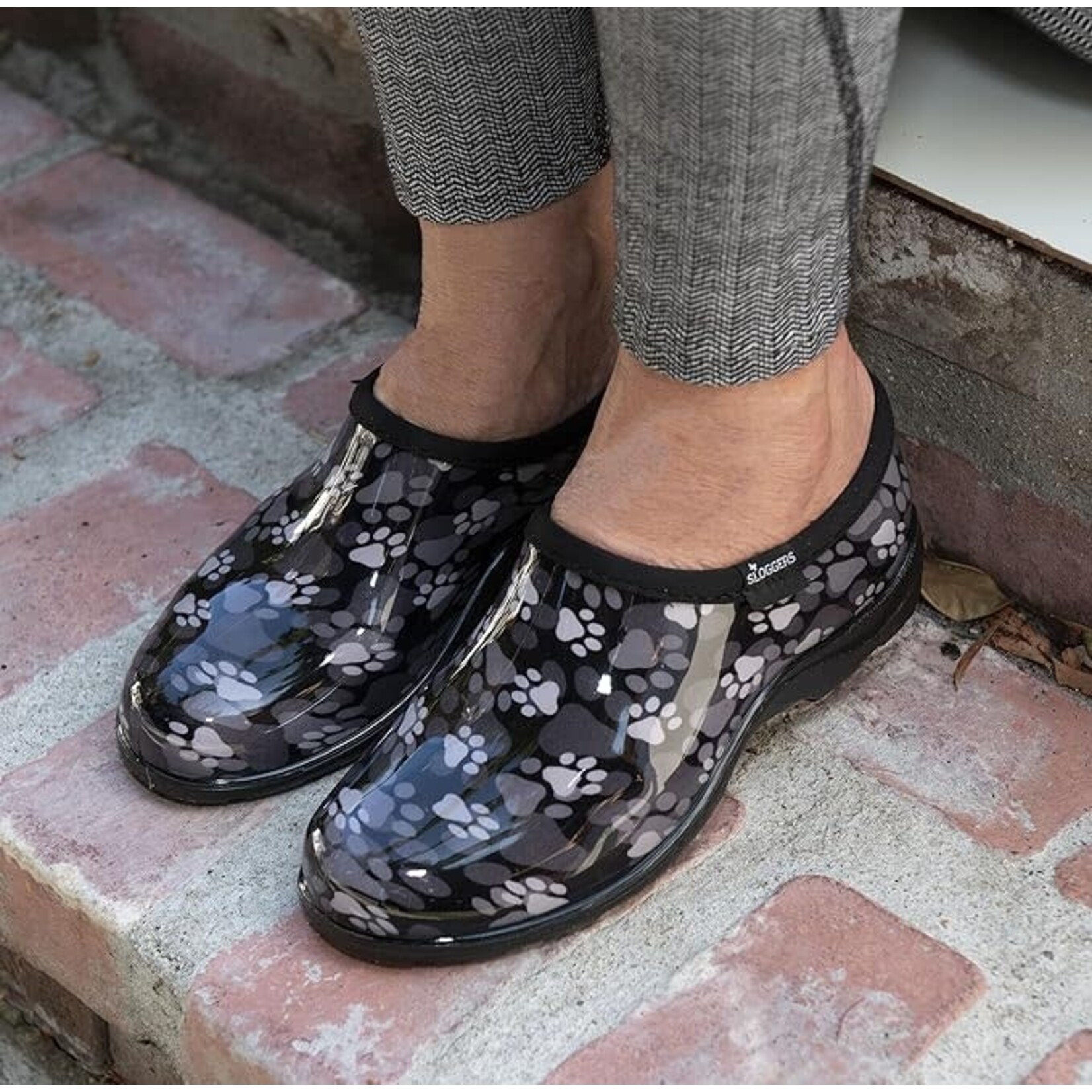 Sloggers Garden Shoe Paw Print Black & White Women's 7
