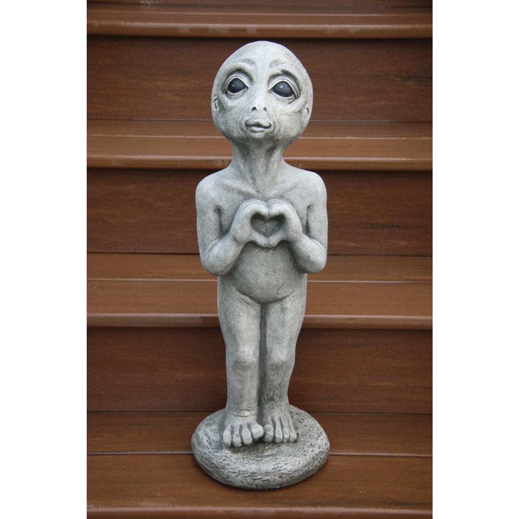 Massarelli Stone 25" Heart Alien