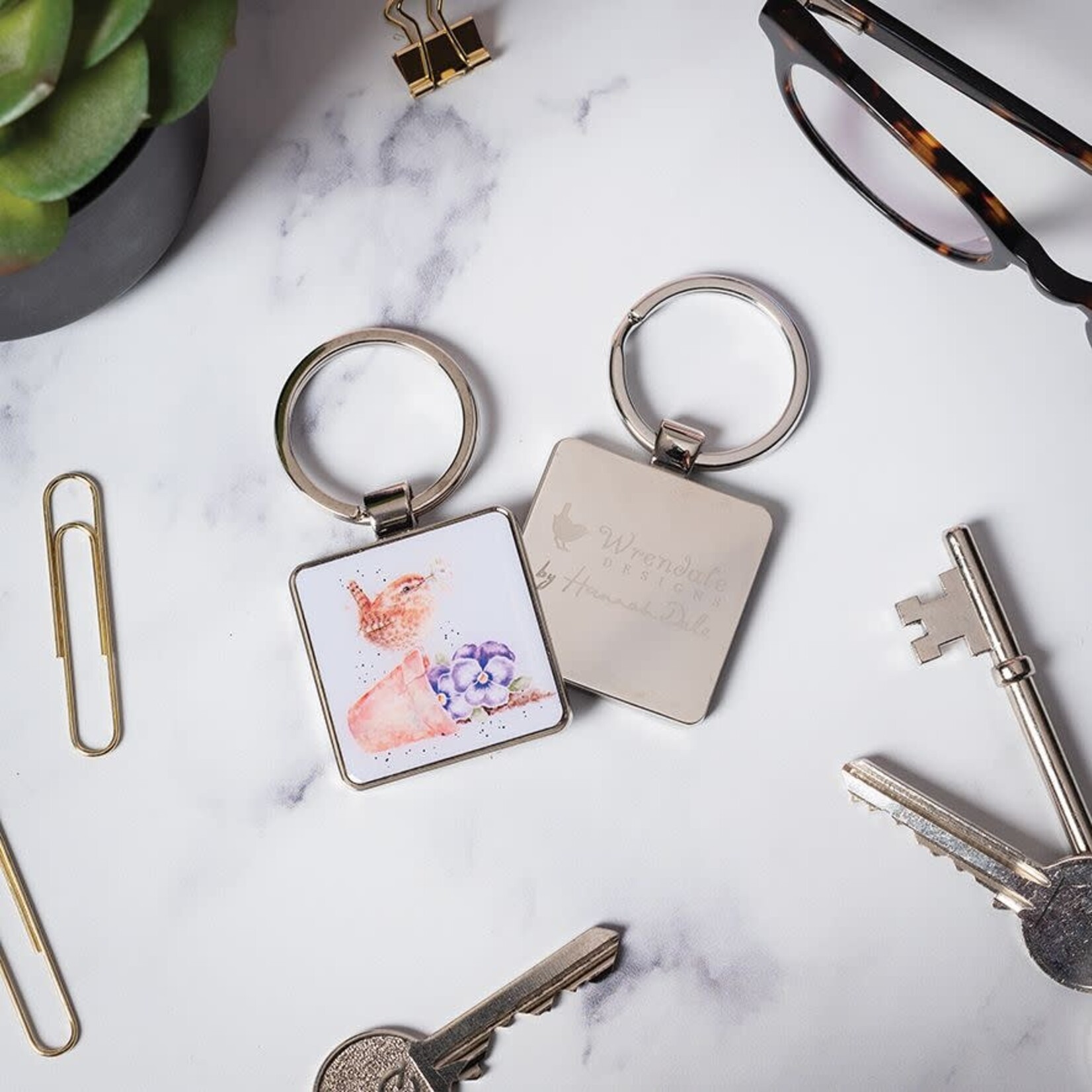 'POTTERING ABOUT' WREN - KEYRING