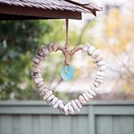 Garden Age Supply Heart Wreath With Glass Heart     (I 6)