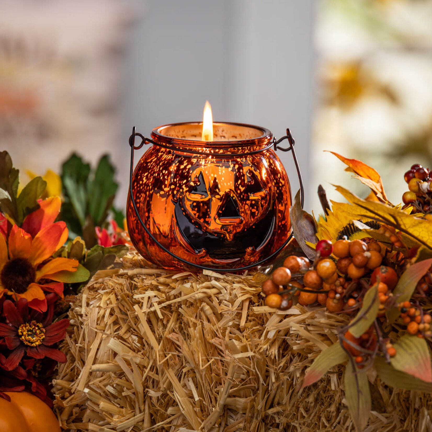 Halloween Pumpkin Jar with Wax Candle (Front Table)