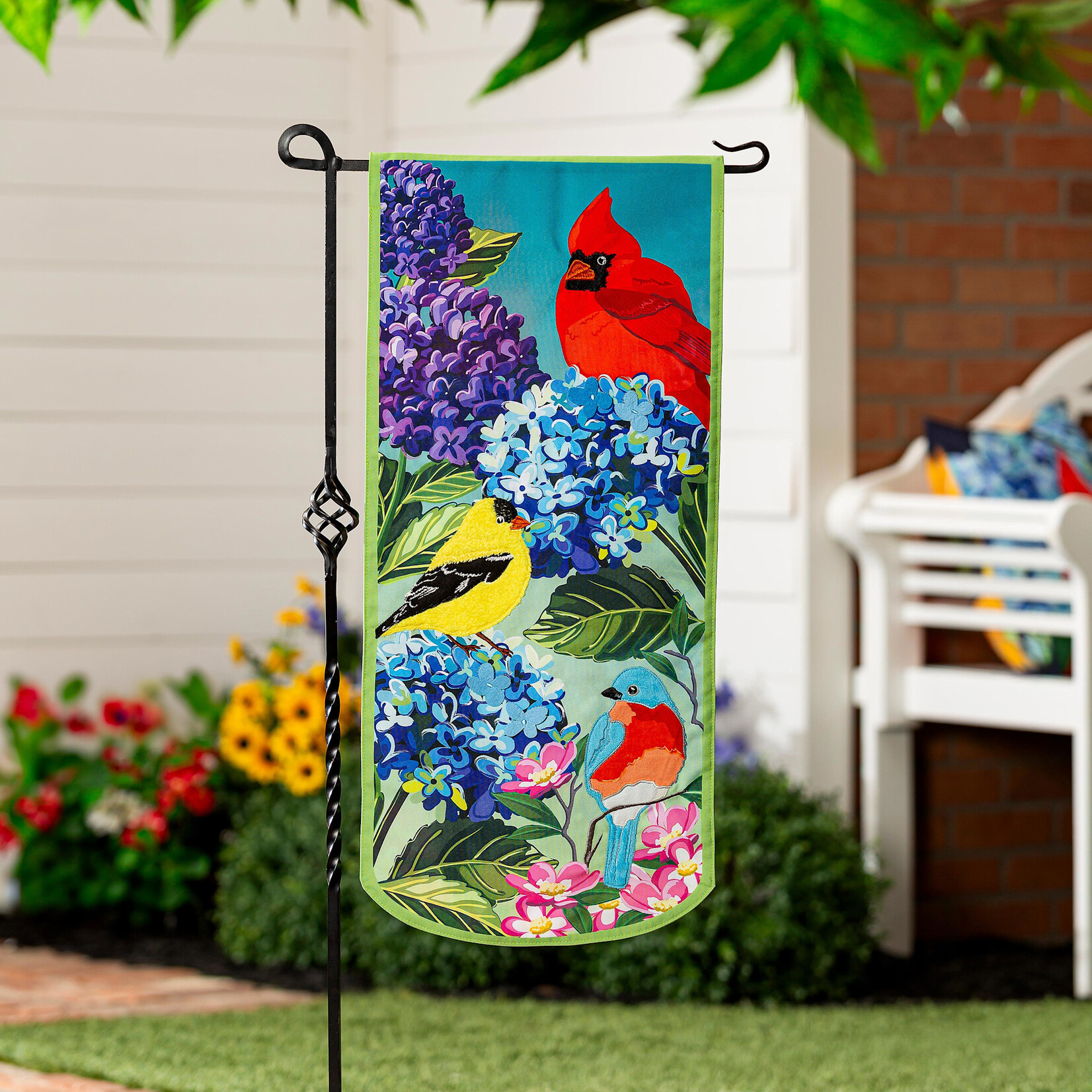 Songbird Summer Everlasting Garden Flag
