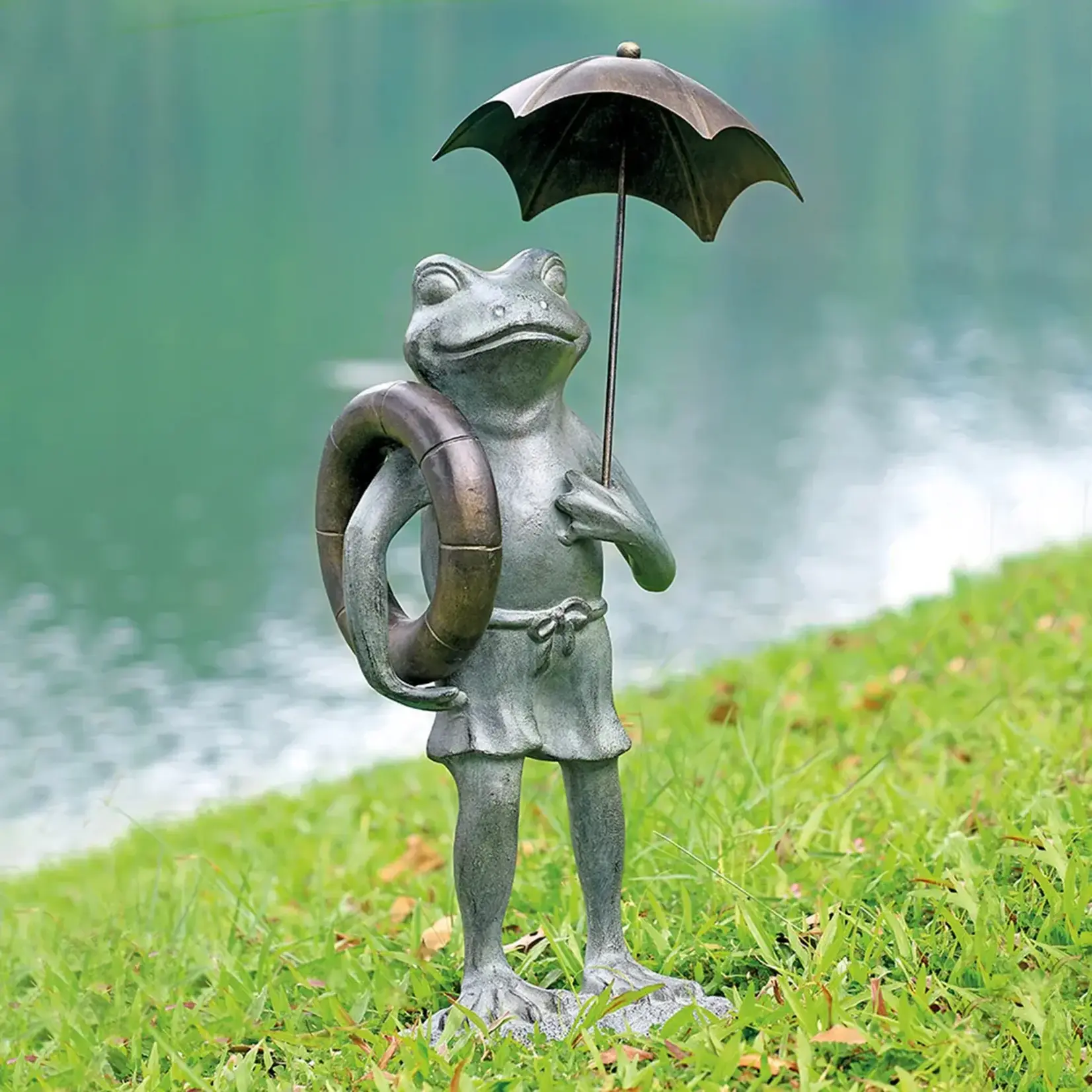 Pool Partner Frog Garden Sculpture
