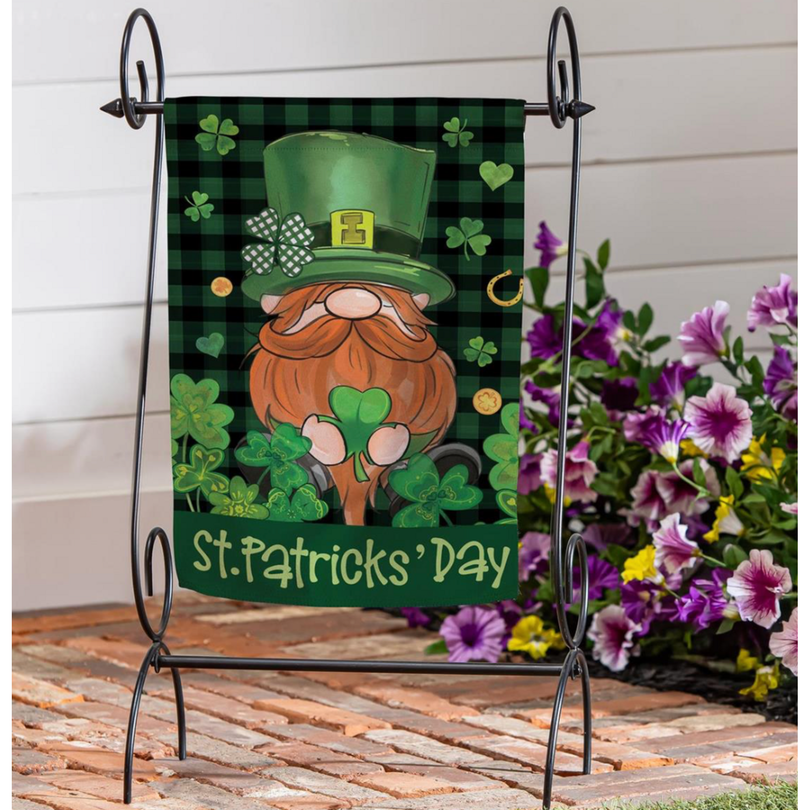 St. Patrick's Day Leprechaun Garden Flag