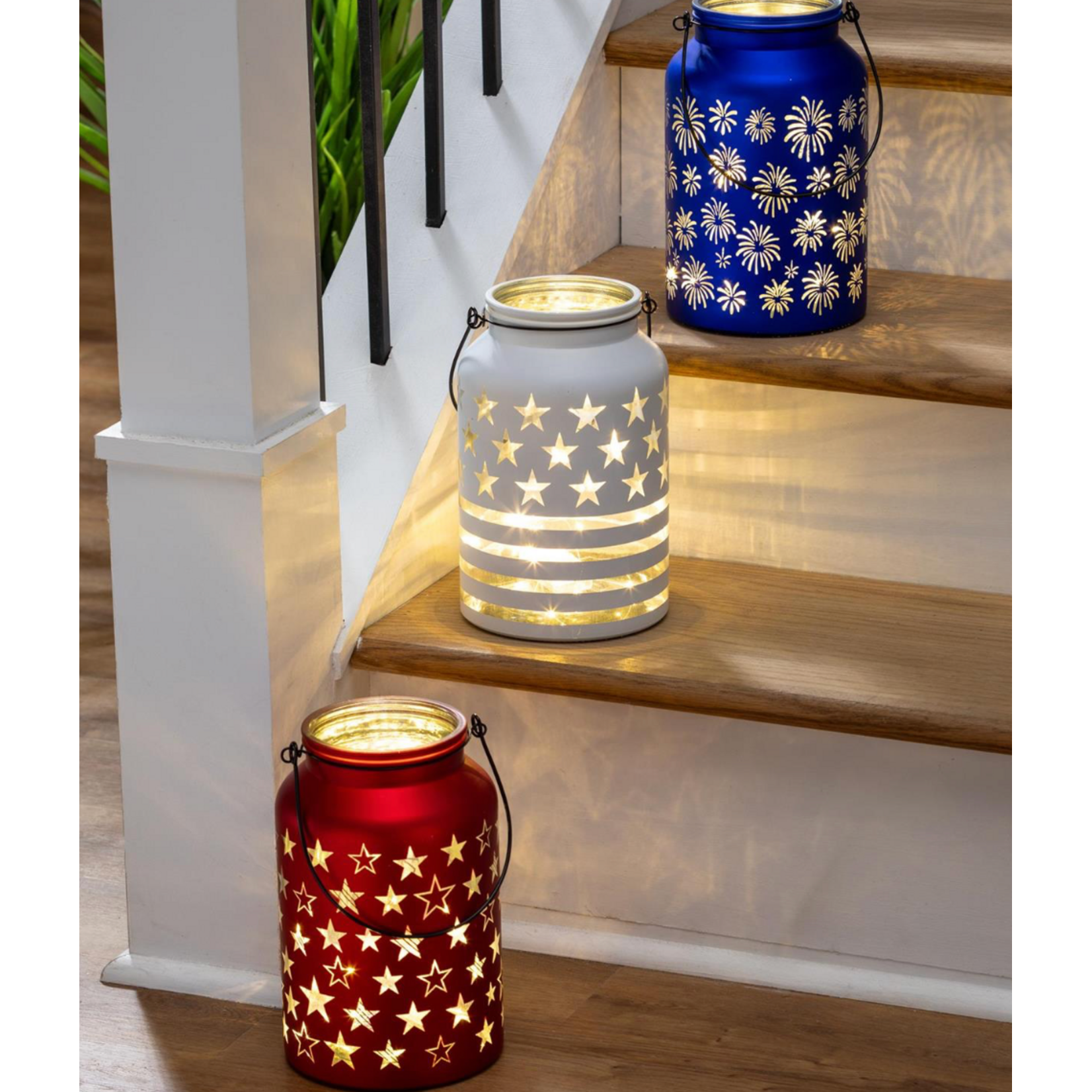Patriotic Glass Lantern