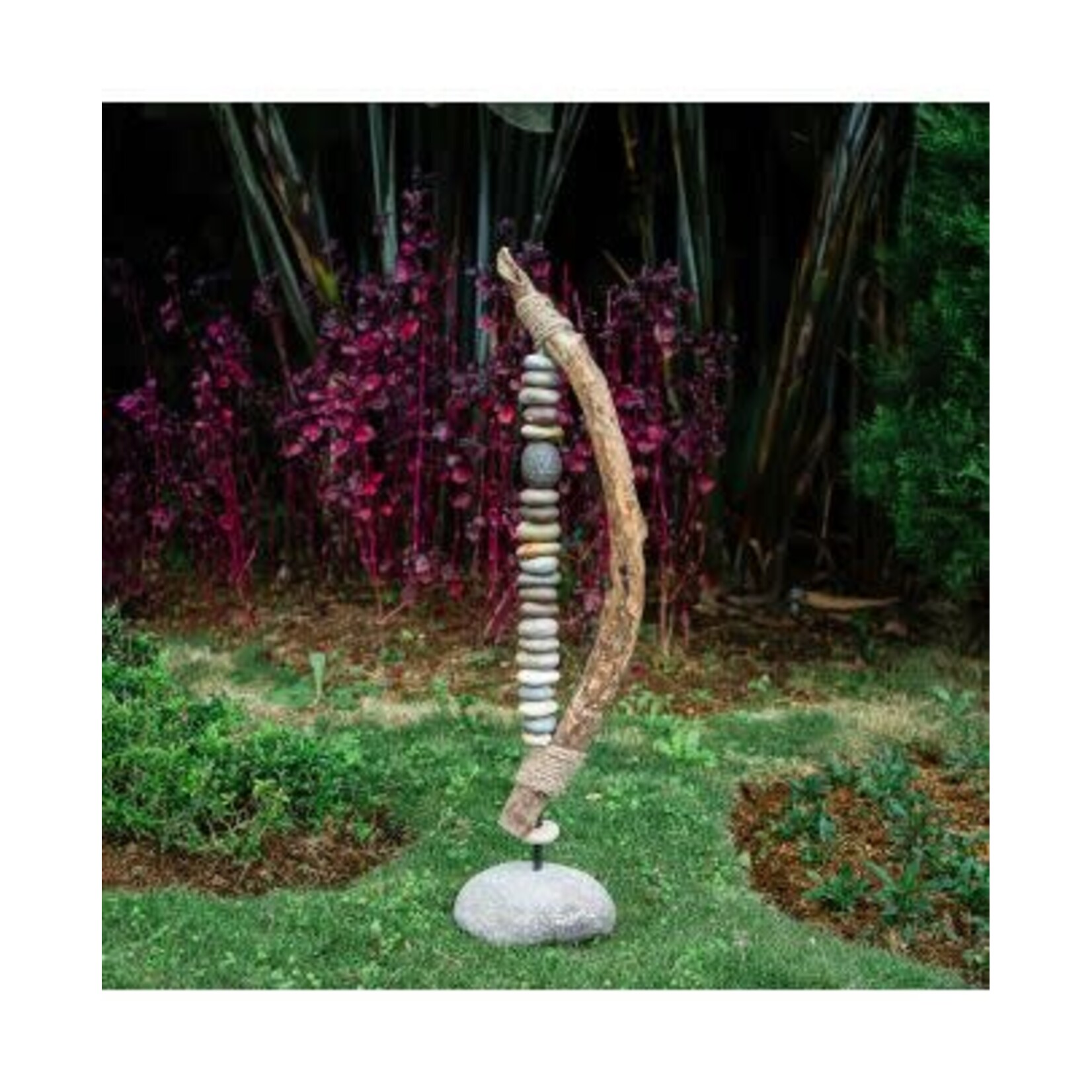 Bow Cairn Tower - Small 40"