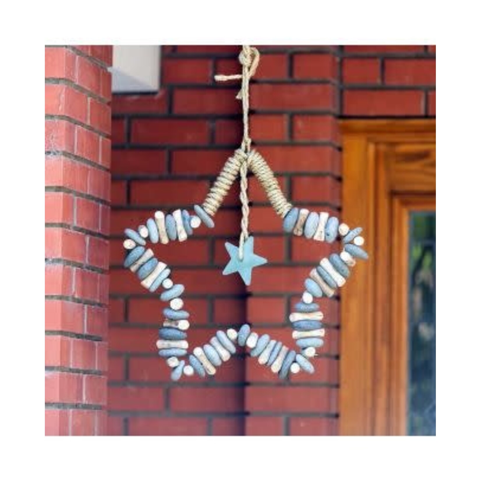 Star Wreath w/Glass Star