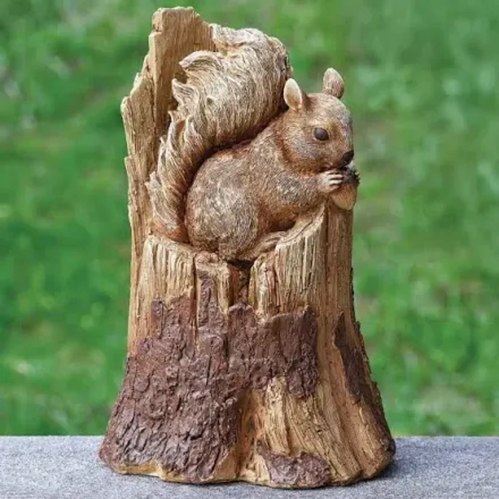Squirrel Statue Timber Tails
