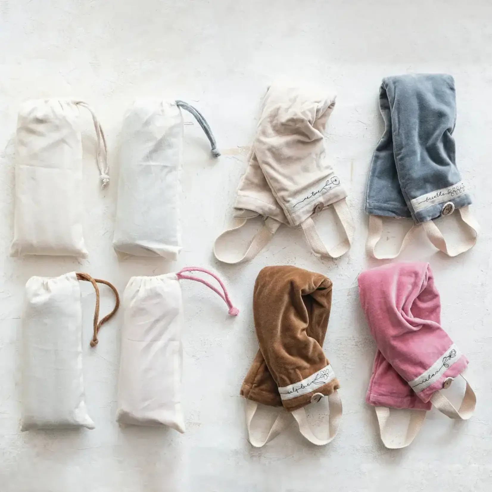 Creative Co-op Microwaveable Hot/Cold Neck Wrap Filled w/ Lentils and Lavender