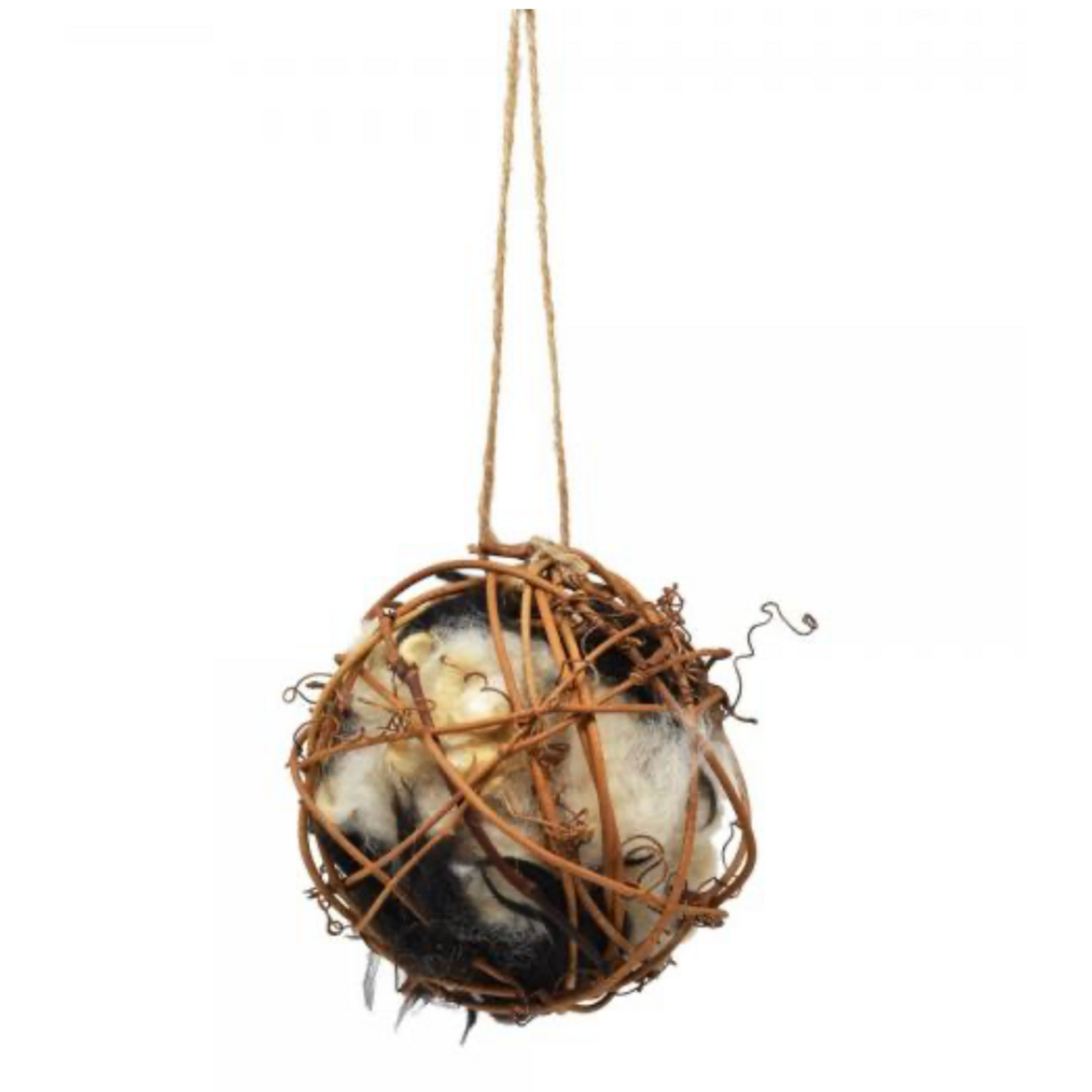 Circle Vine Nesting Ball with Nesting Material