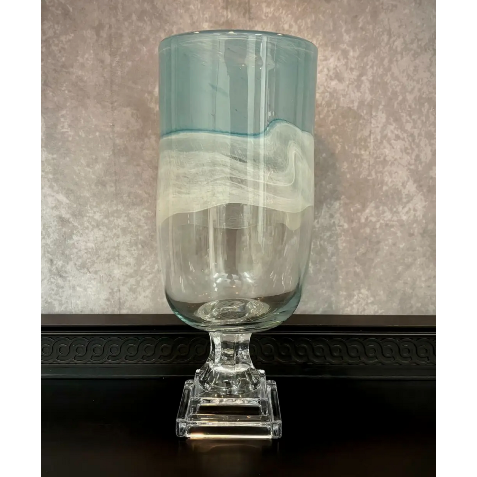 The Lighted Garden Celestia Pedestal Vase 7"DX12.6"H