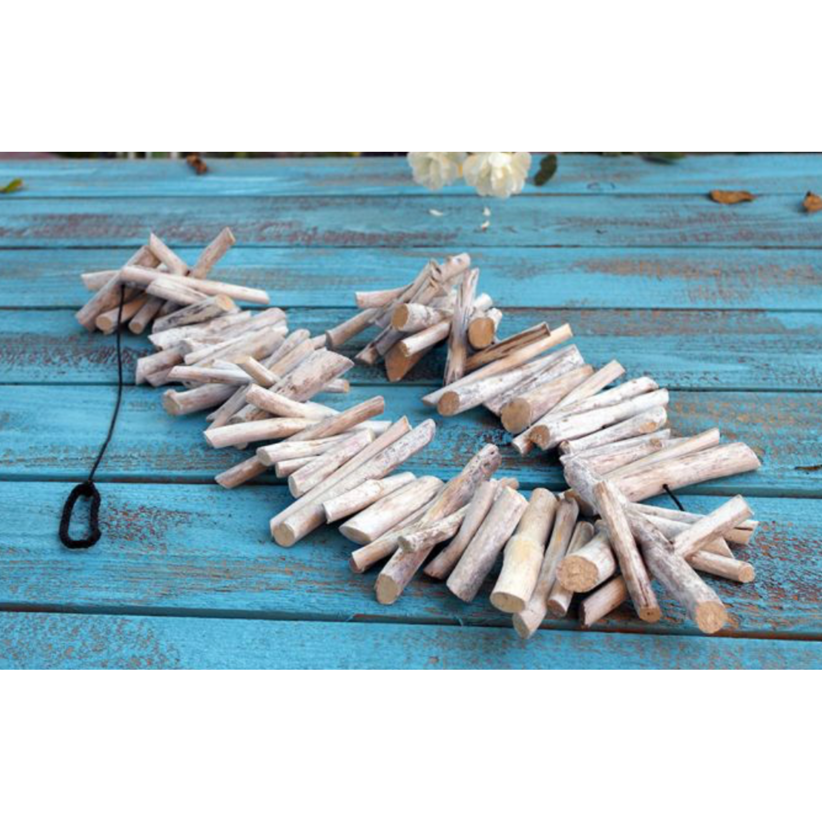 Garden Age Supply Driftwood Garlands - 4'L (White)