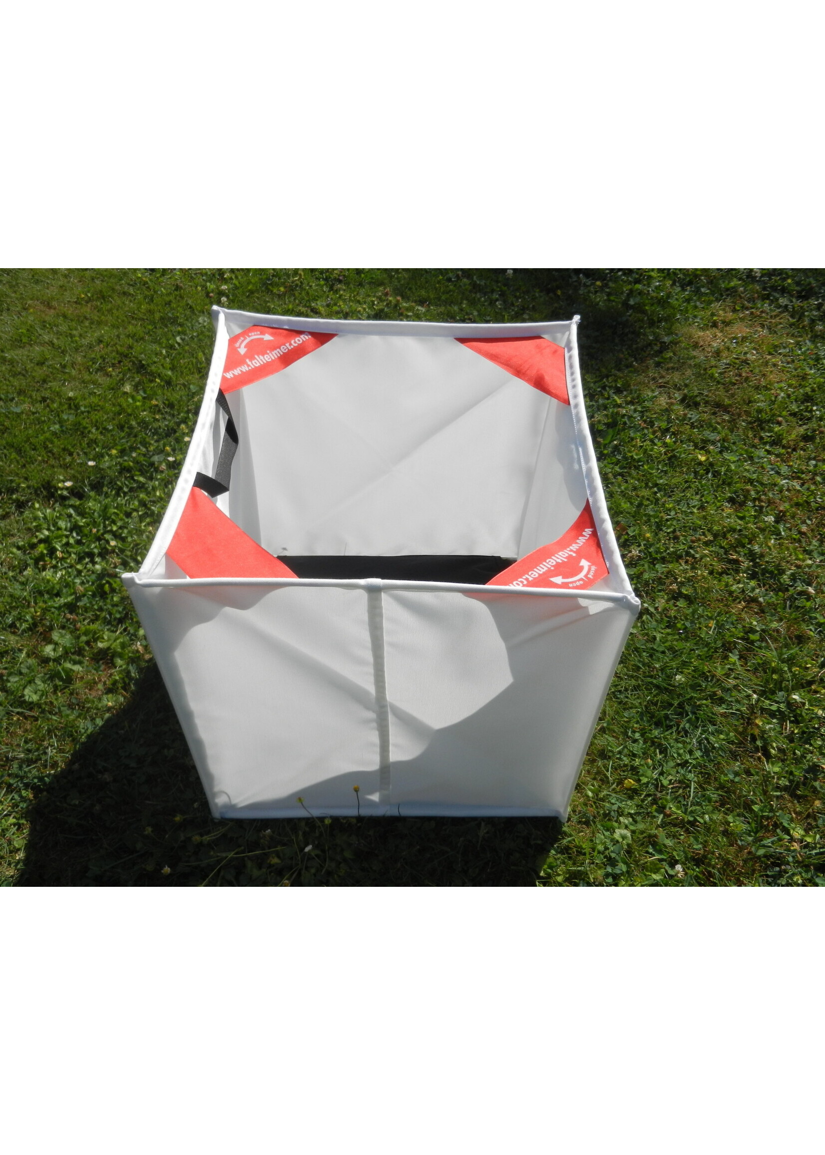 Falteimer Folding Throw Cube
