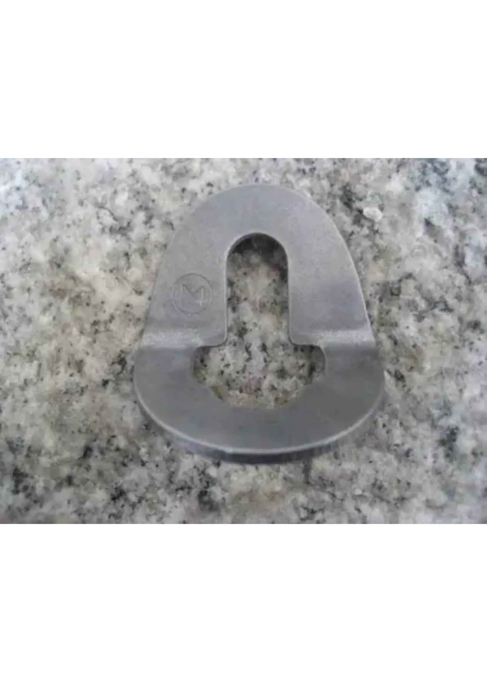 Moses Enterprises 3/8” Keyhole Rivet Hanger