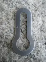 Moses Enterprises 1/4” – 5/16” Keyhole Rivet Hanger