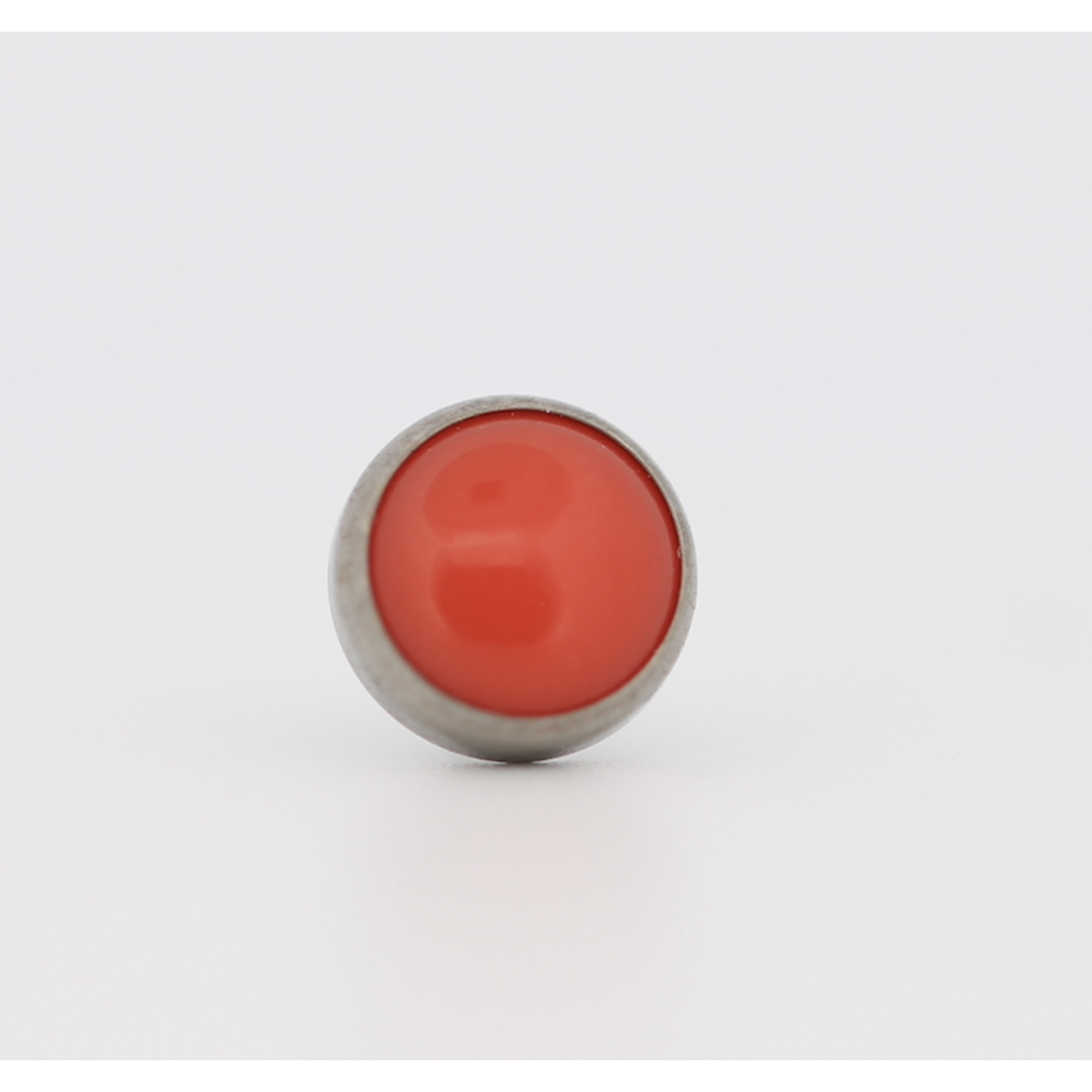Neometal 18g cabochon bezel set 2.5mm synthetic salmon coral