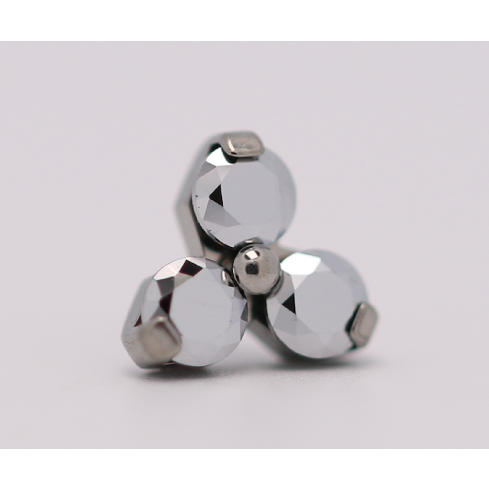 Neometal 18g trinity prong 3x1.5mm light chrome