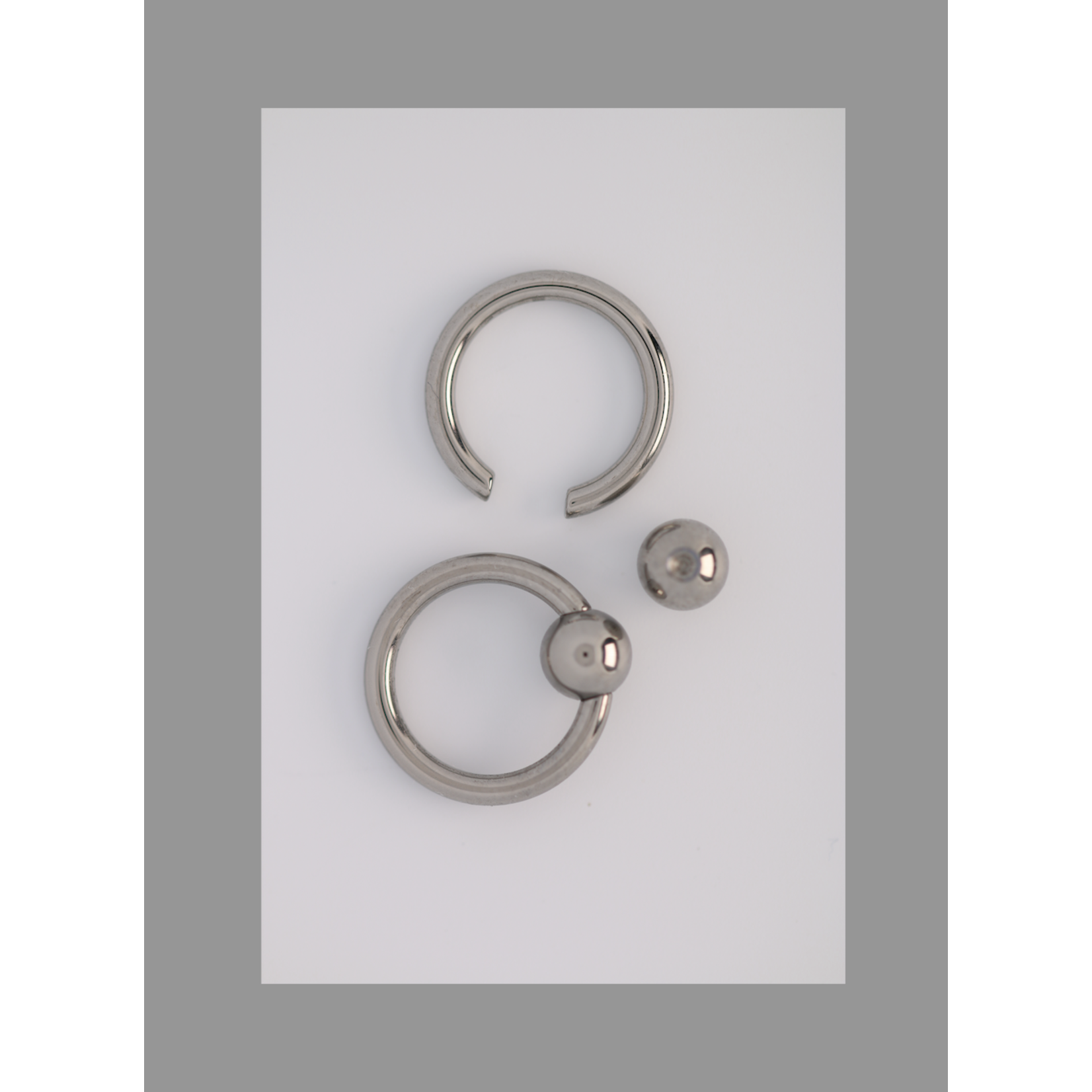 Anatometal 14g 7/16 captive bead ring