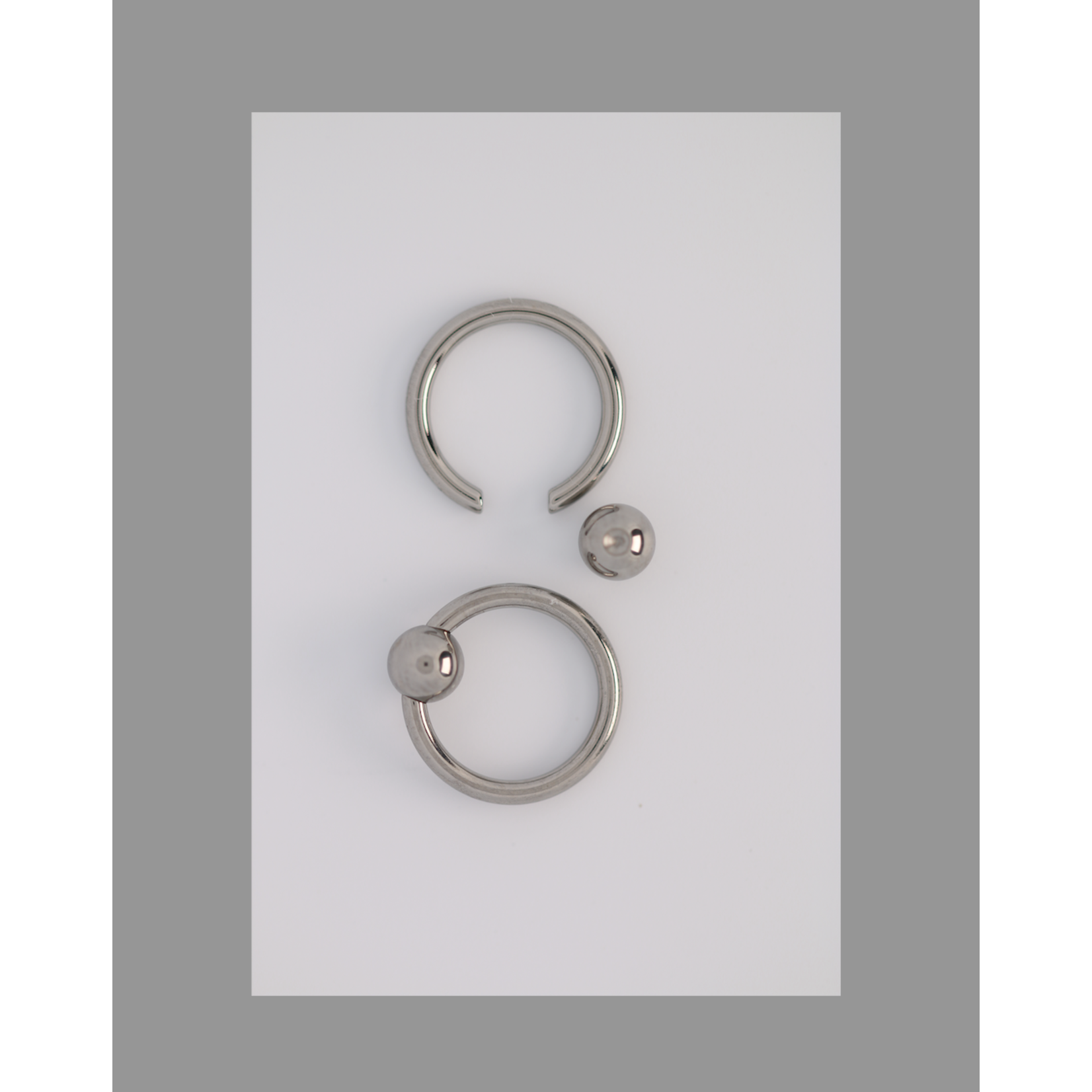 Anatometal 16g 1/2 captive bead ring