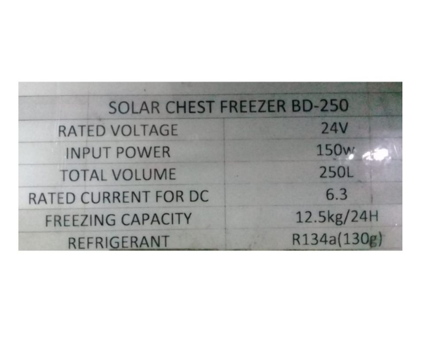 BETA STAR IND5546 SOLAR POWERED CHEST FREEZER 24V, BC250 -D/S