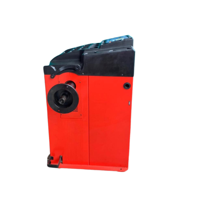 TAITEC IND9698 WHEEL BALANCER/ TW900-A 110V 60HZ