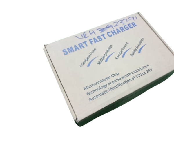 VEH23291 200AH 12/24V BATTERY CHARGER MF-3S