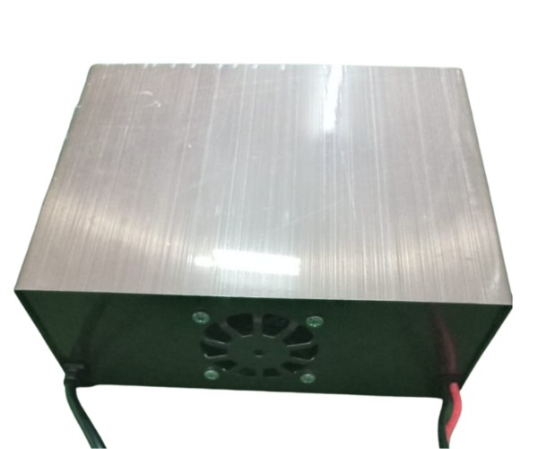 VEH23291 200AH 12/24V BATTERY CHARGER MF-3S