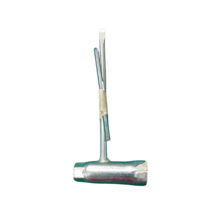 VEH23473 MS070 CHAINSAW TOOL-WNR