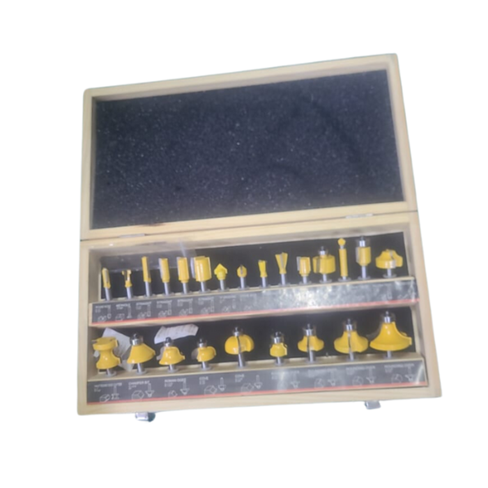 VEH24070 ROUTER BITS SET 1/4 INCH SHANK 24 PCS