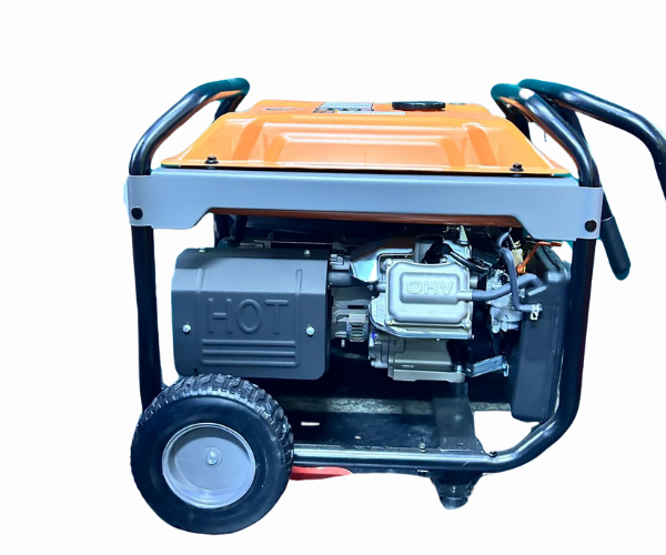 GENERAC IND4232 GENERATOR/GENERAC 6500WATTS GP6500 RECOIL START ONLY 110/220VOLTS 7672