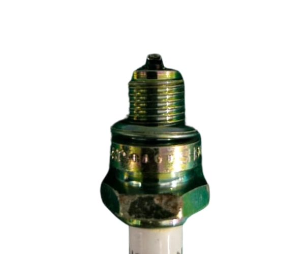 VEH11538 NGK SPARK PLUGS D8H5